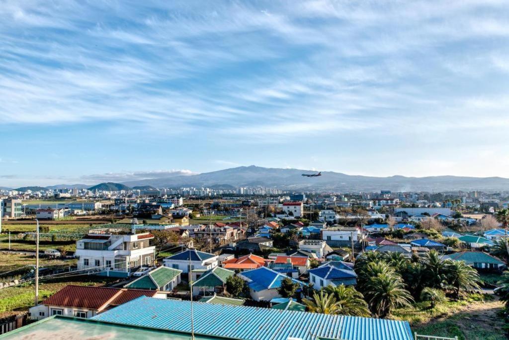 Odri Inn Jeju Exterior photo