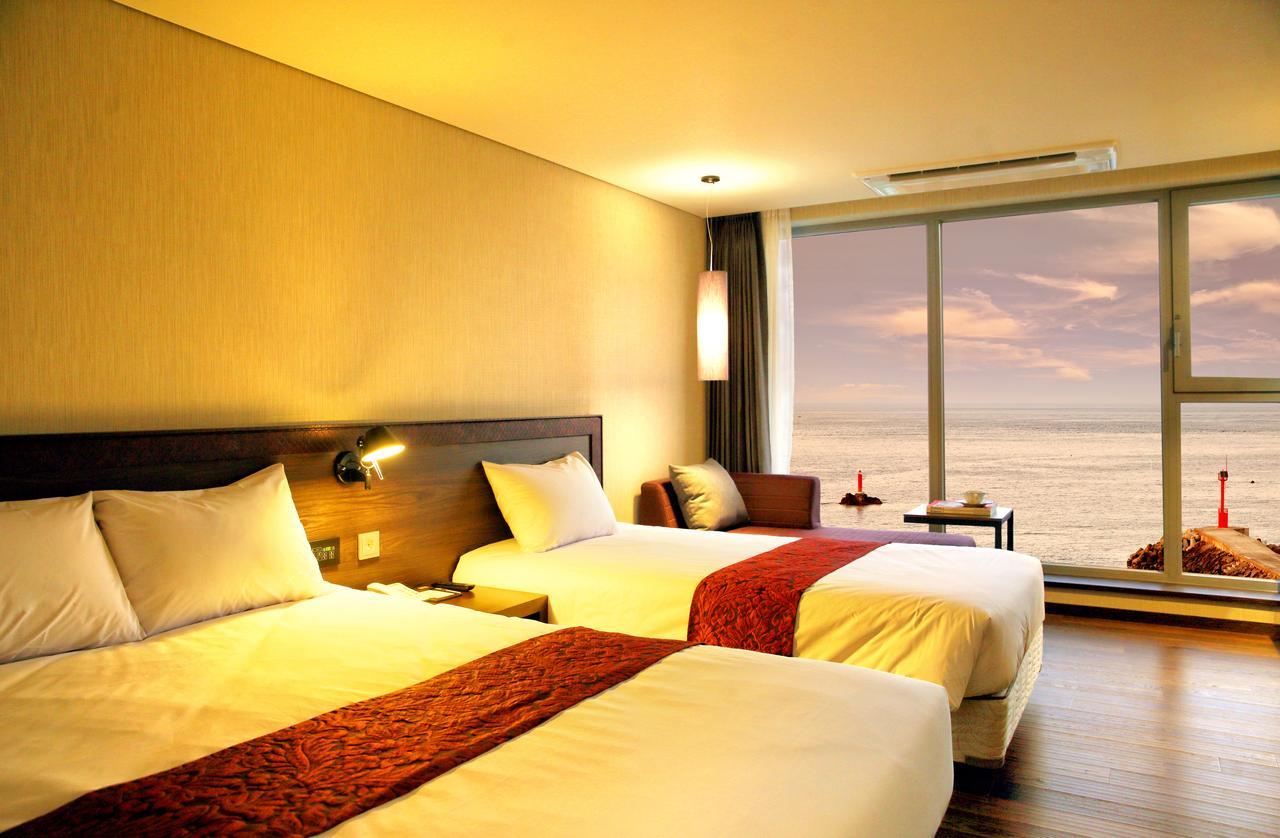 Odri Inn Jeju Exterior photo